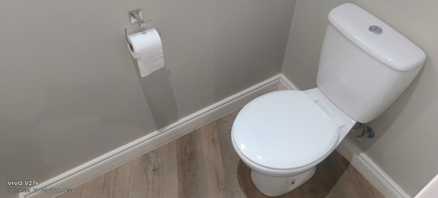 5 Bedroom Property for Sale in Monte Christo Western Cape